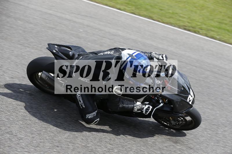 /Archiv-2024/29 12.06.2024 MOTO.CH Track Day ADR/Gruppe rot/39